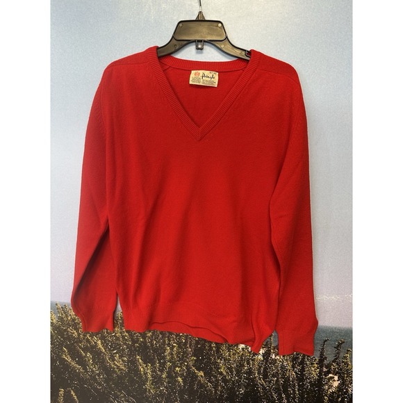 Vintage Pringle Of Scotland Red V Neck‎ Sweater L 100% Pure Lambswool Scotland